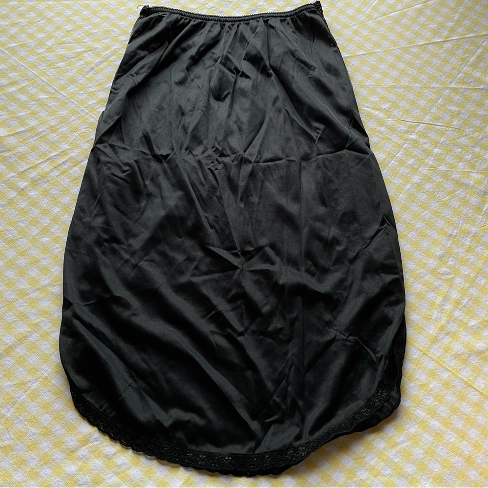 Vintage Black Lace Half Slip Petticoat Skirt Gem